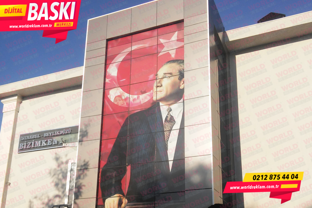 Atatürk Cam Giydime